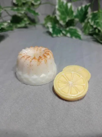Fondant parfumé citron meringué (cannelés)